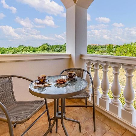 Amazing Home In Valtura Екстериор снимка