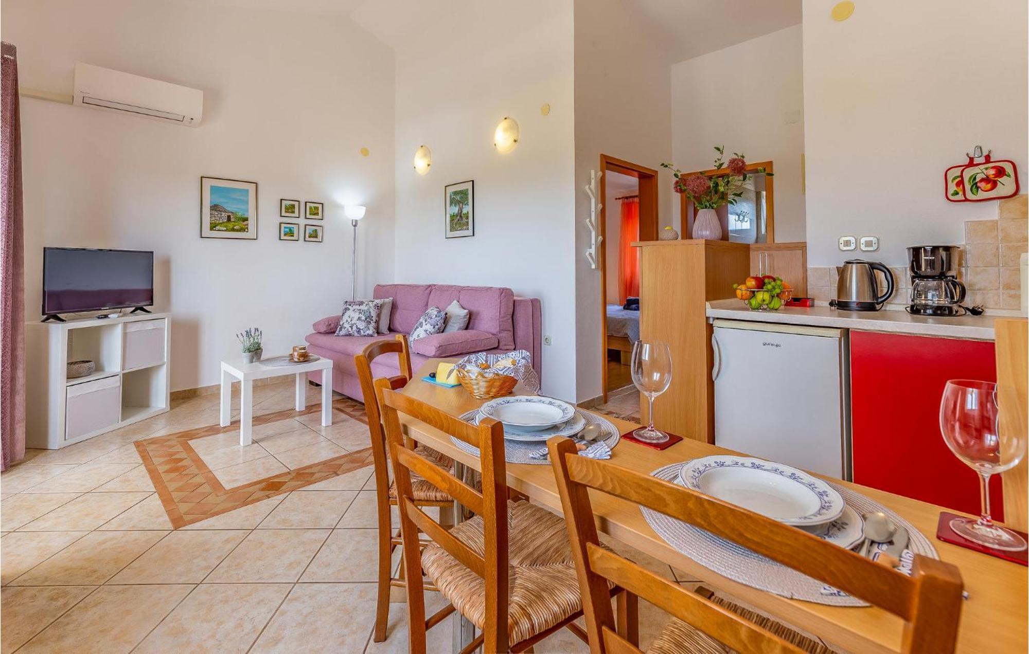 Amazing Home In Valtura Екстериор снимка